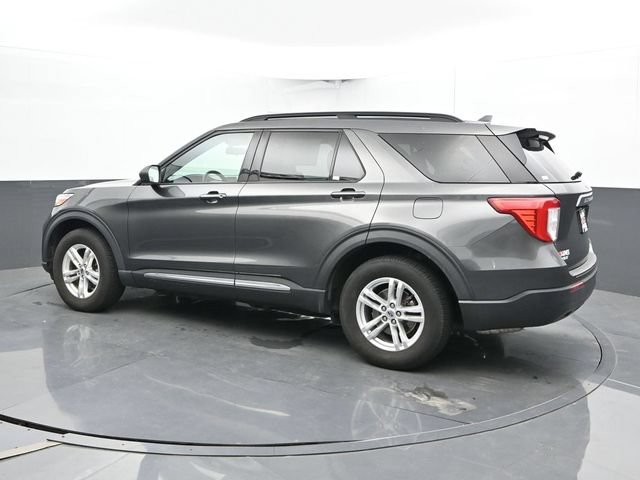 Used 2020 Ford Explorer XLT AWD/4WD image 9