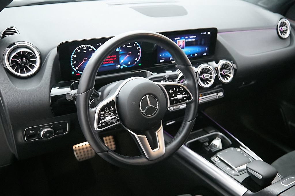 Used 2023 Mercedes-Benz GLA 250 4MATIC image 13