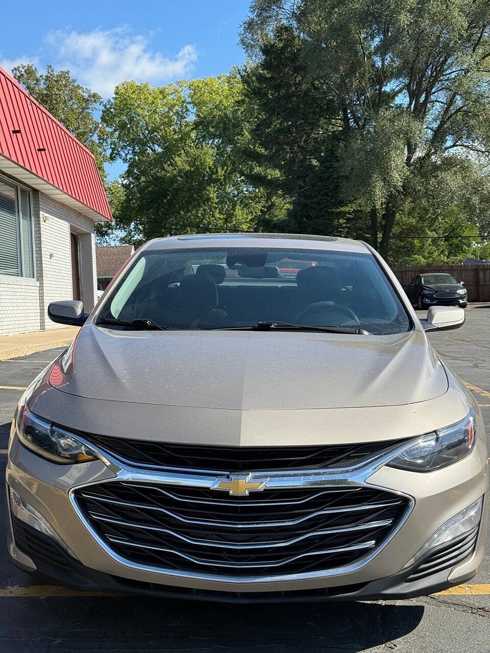 Used 2023 Chevrolet Malibu LT w/ Driver Confidence Package FWD image 4
