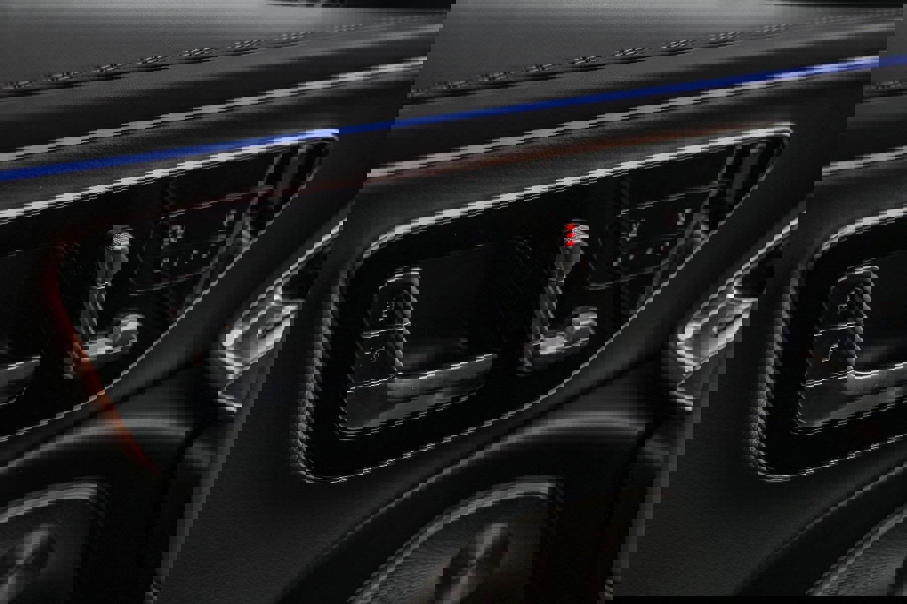 Used 2025 Mercedes-Benz E 450 4MATIC All-Terrain Wagon image 11