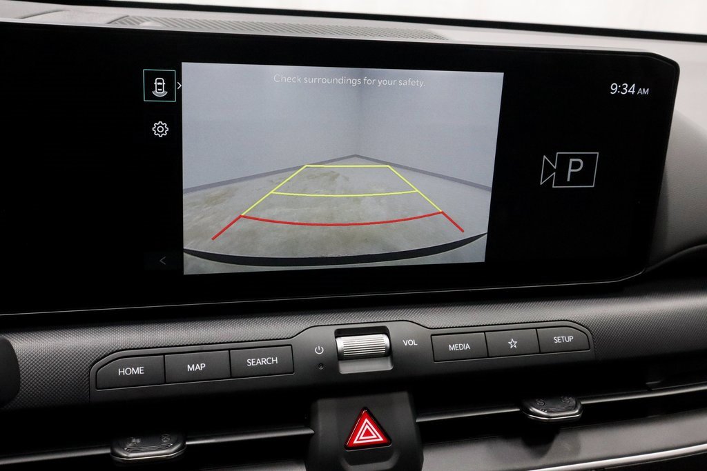 Used 2025 Kia K4 LXS image 2