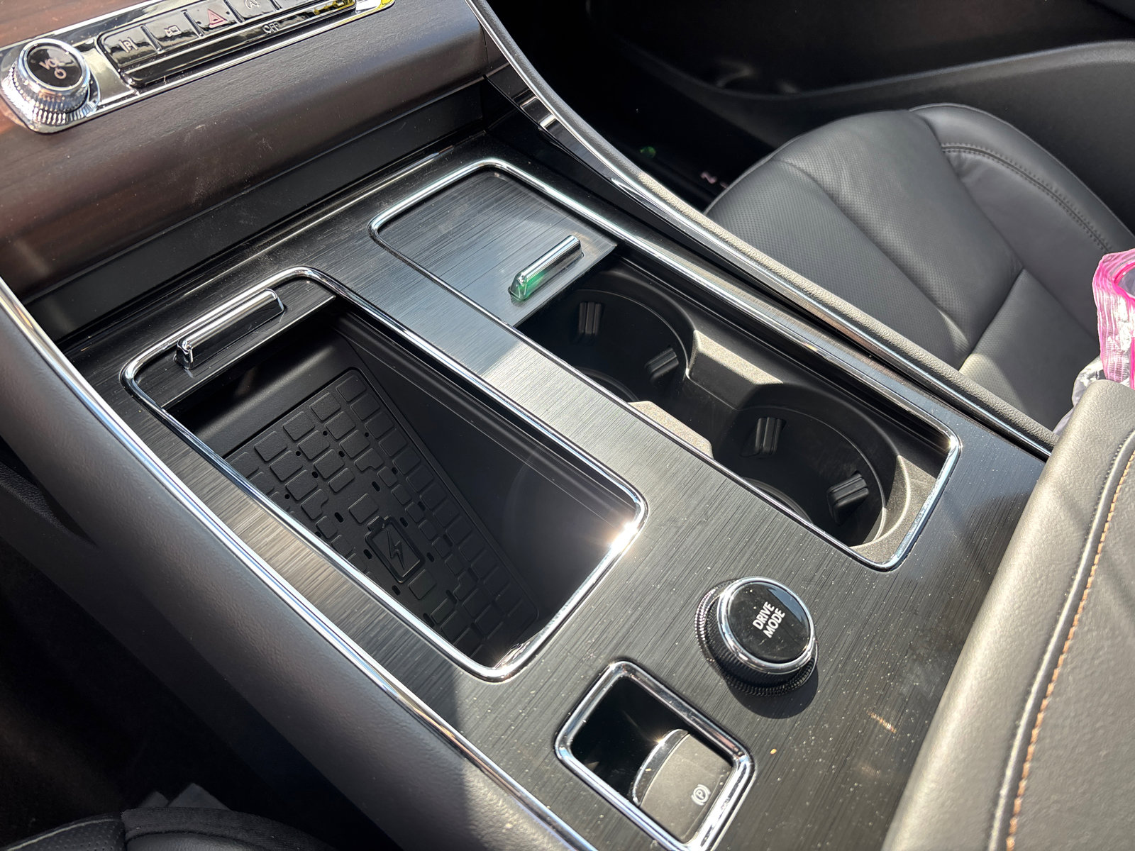 New 2026 Lincoln Aviator Reserve AWD/4WD image 23