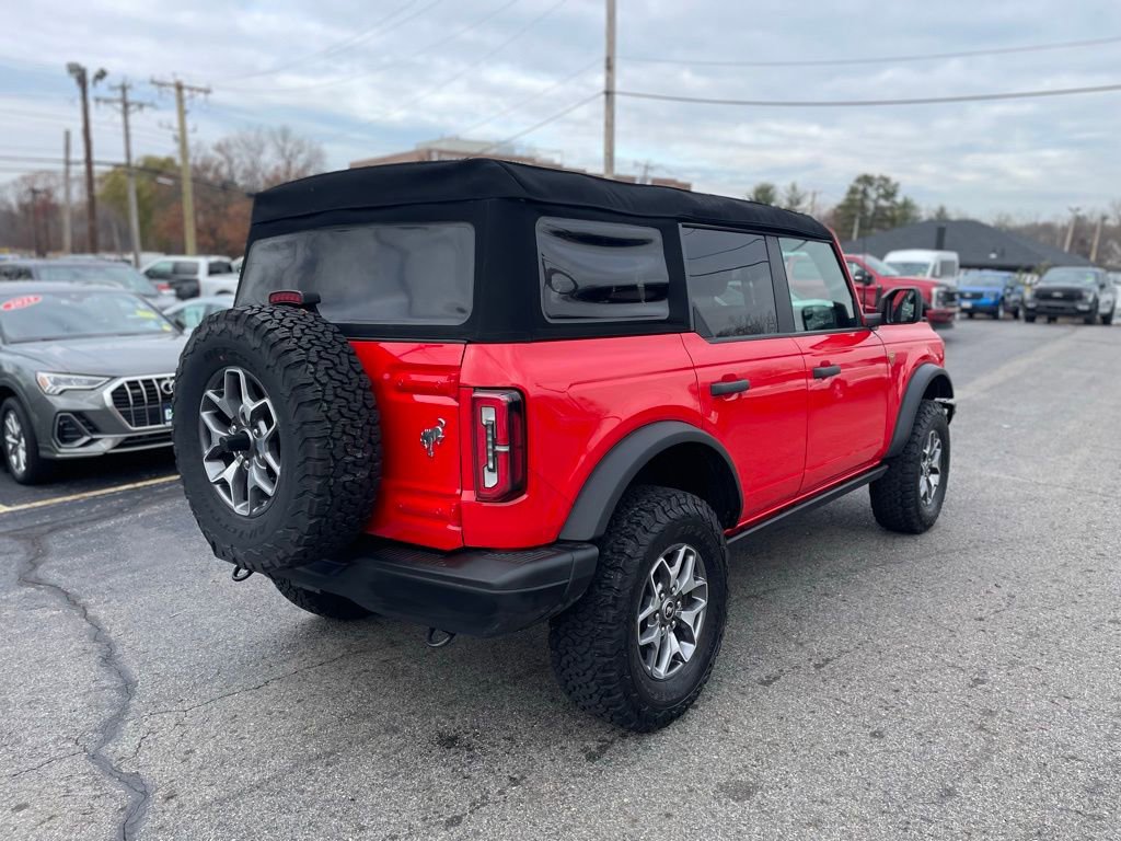 Used 2024 Ford Bronco Badlands image 6