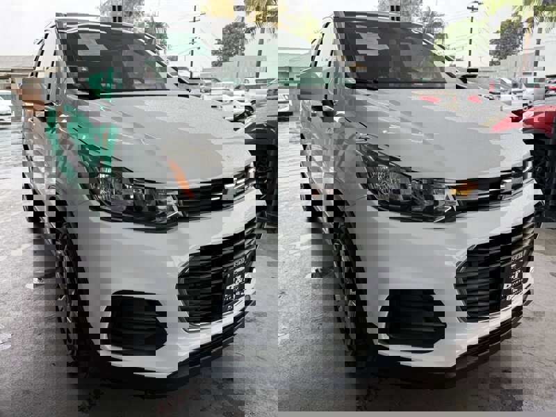 Used 2017 Chevrolet Trax LS image 9