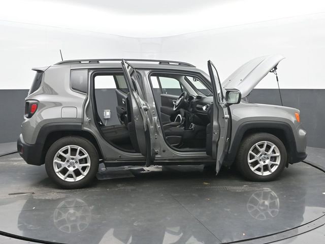 Used 2019 Jeep Renegade Latitude FWD image 52