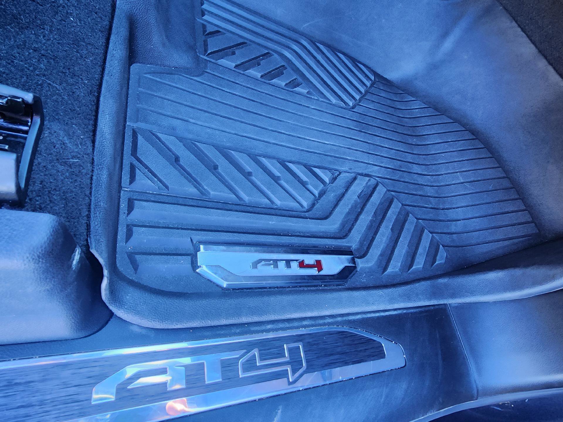 Used 2025 GMC Sierra 3500 AT4 image 12