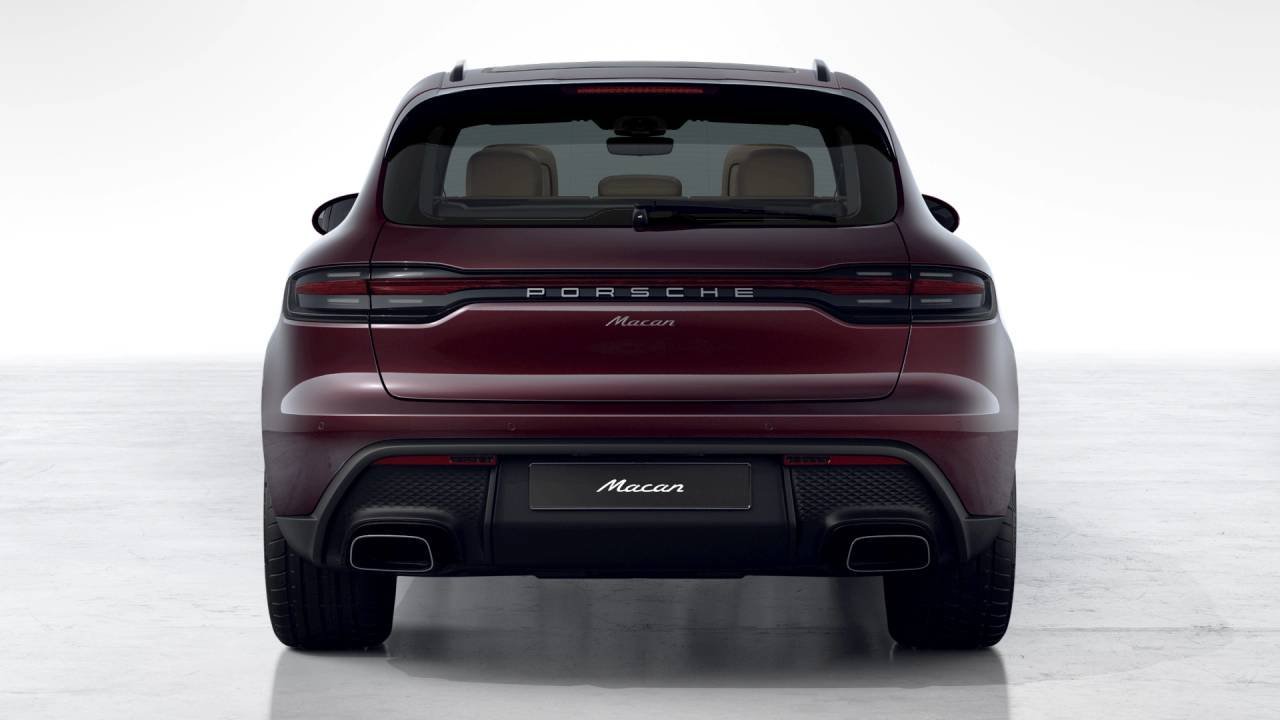 New 2026 Porsche Macan AWD/4WD image 7
