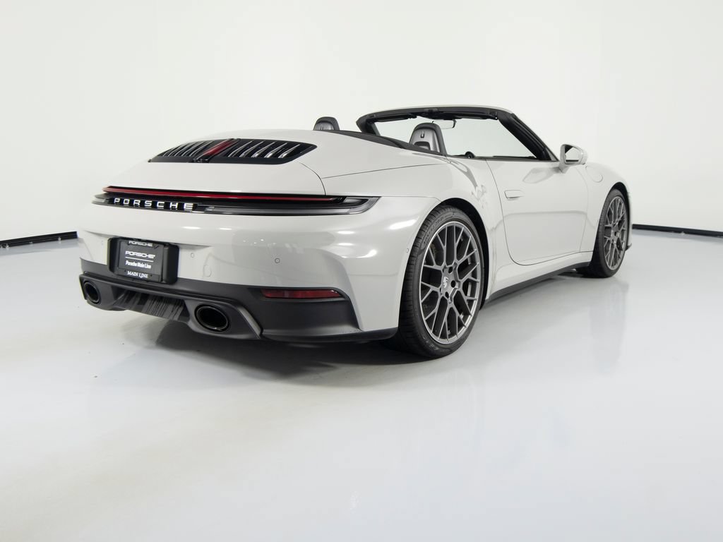 Certified 2025 Porsche 911 Carrera RWD image 10
