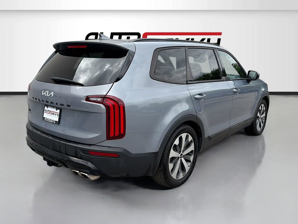 Used 2022 Kia Telluride SX w/ SX Prestige Package image 7