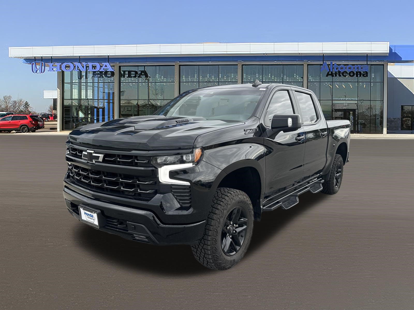 Used 2023 Chevrolet Silverado 1500 LT Trail Boss w/ LT Trail Boss Premium Package AWD/4WD image 1
