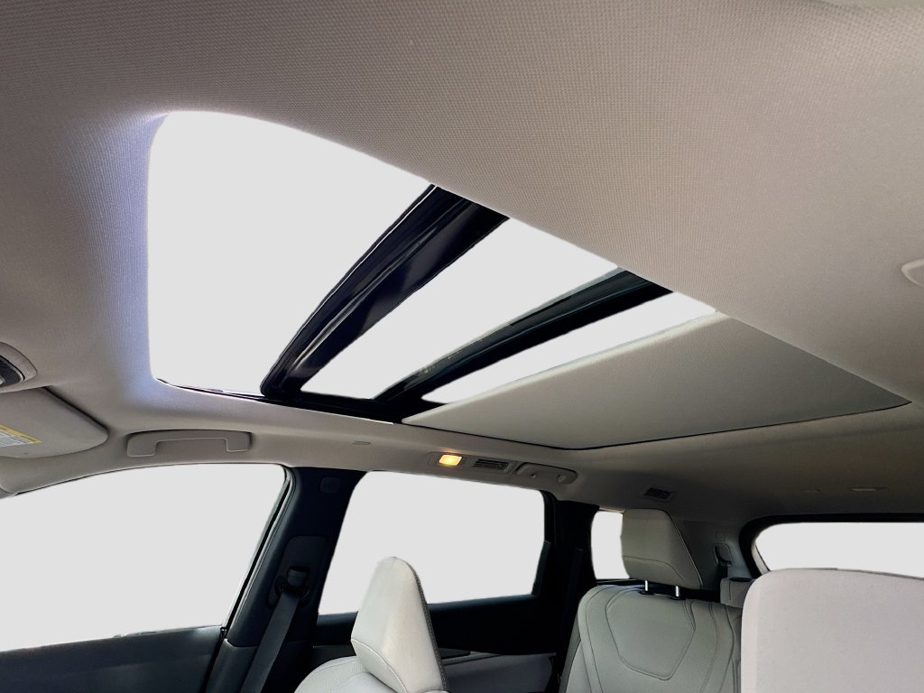 New 2027 INFINITI QX60 Luxe w/ Cargo Package FWD image 23