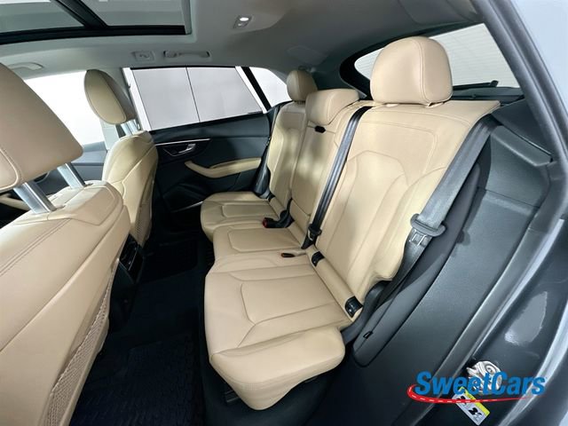 Used 2025 Audi Q8 Prestige image 13