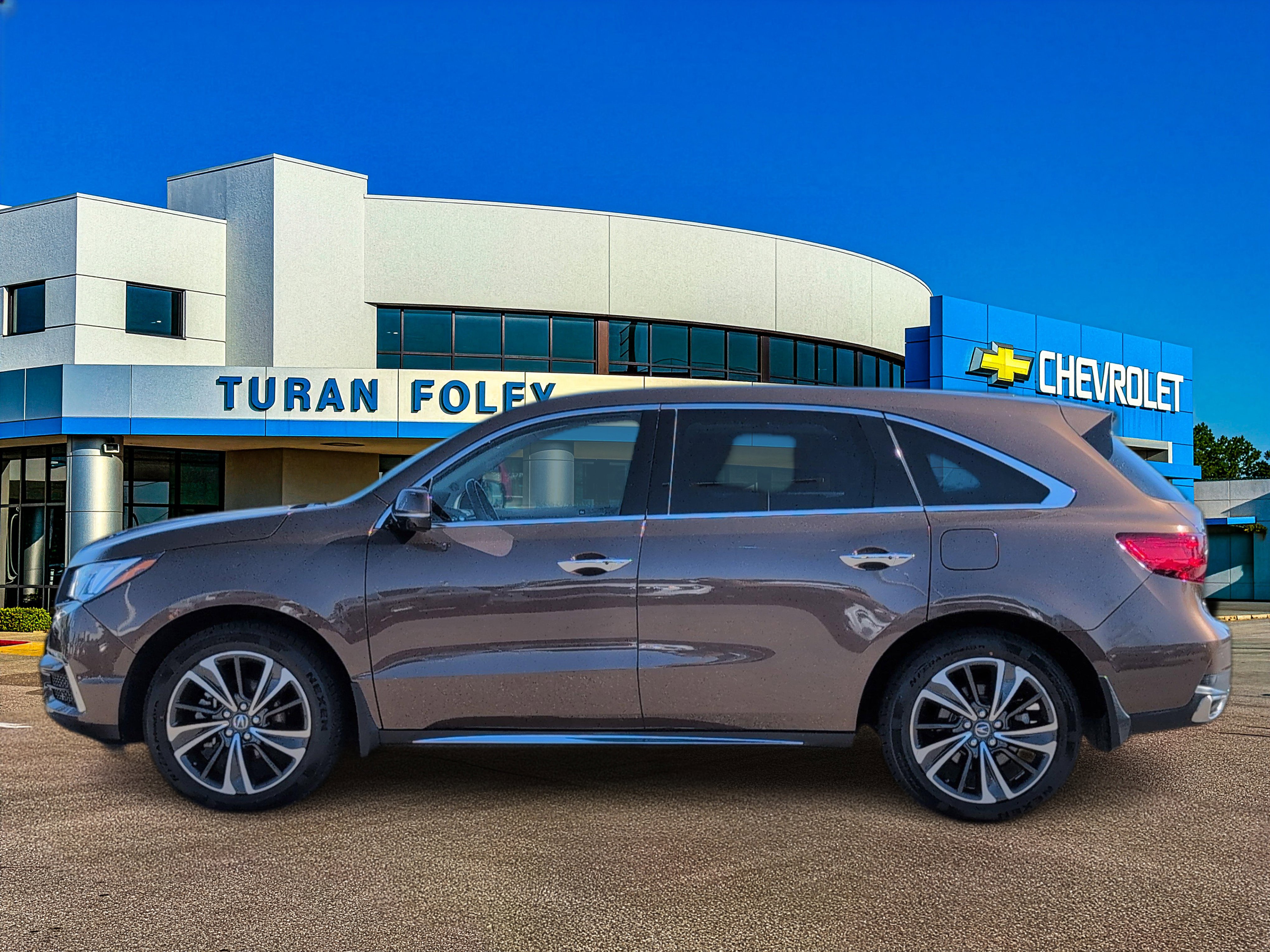 Used 2020 Acura MDX SH-AWD w/ Technology Package image 2