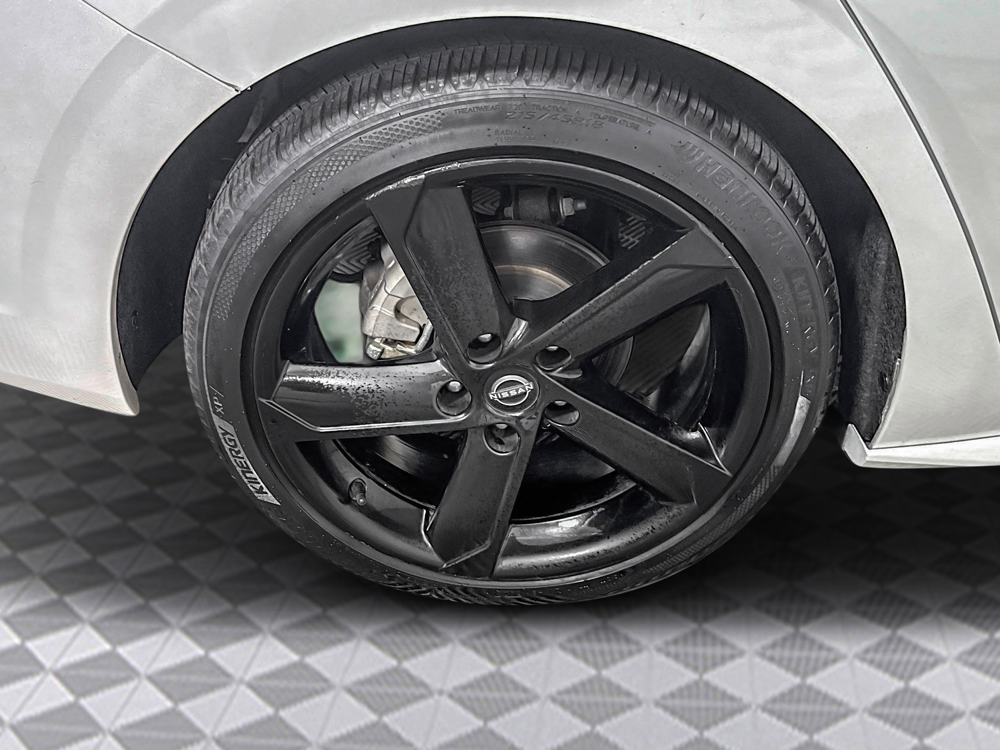 Used 2024 Nissan Sentra SR image 32