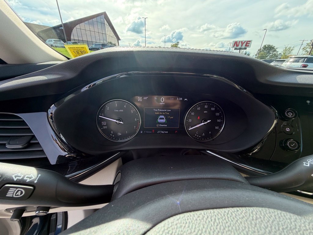 Used 2023 Buick Envision Essence AWD/4WD image 29
