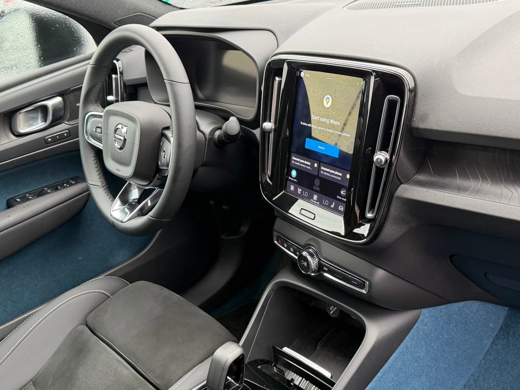 Certified 2023 Volvo C40 P8 Recharge Ultimate AWD/4WD image 14