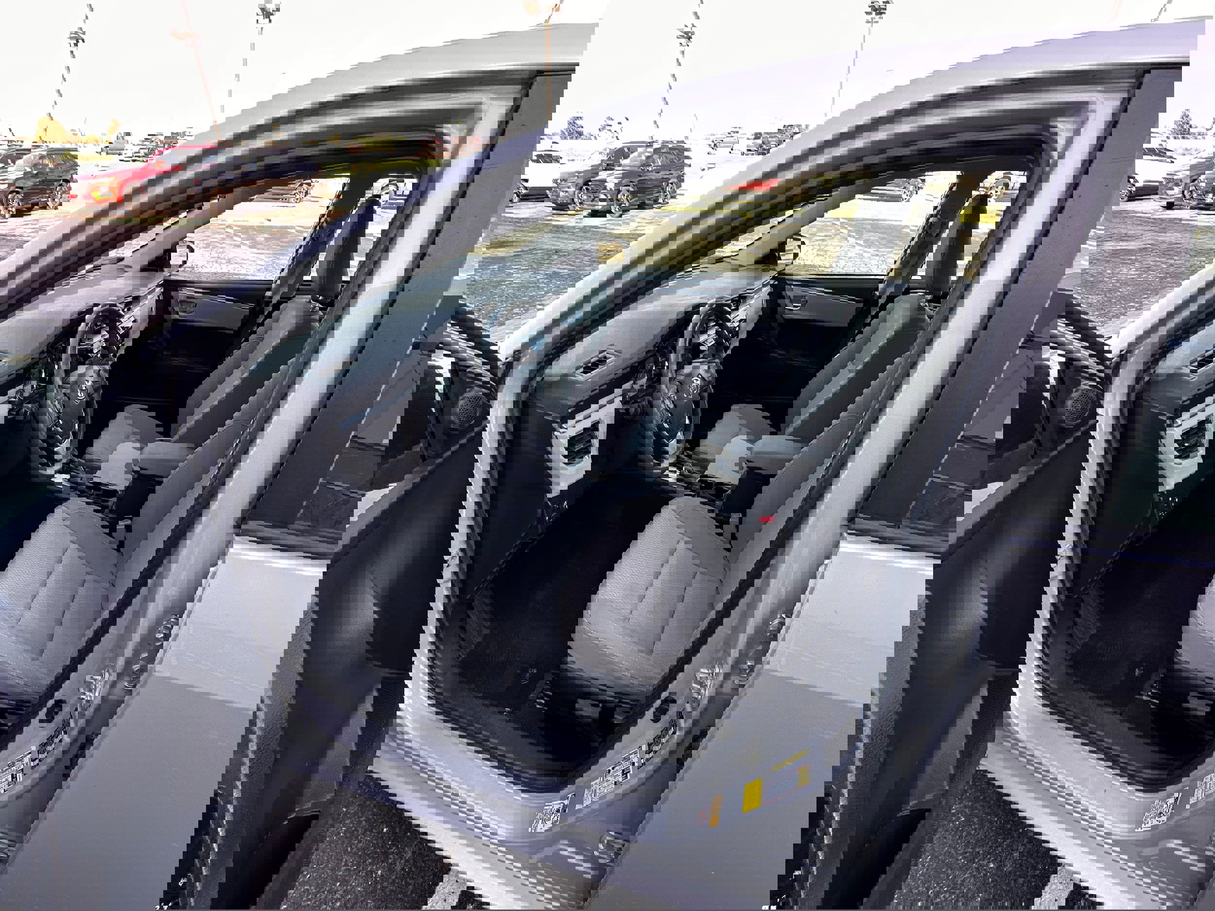 Used 2015 Toyota Corolla image 12