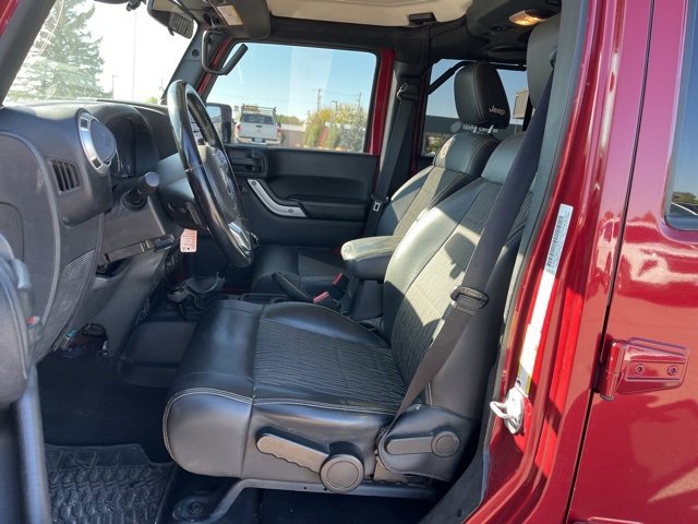 Used 2012 Jeep Wrangler Unlimited Sport image 5