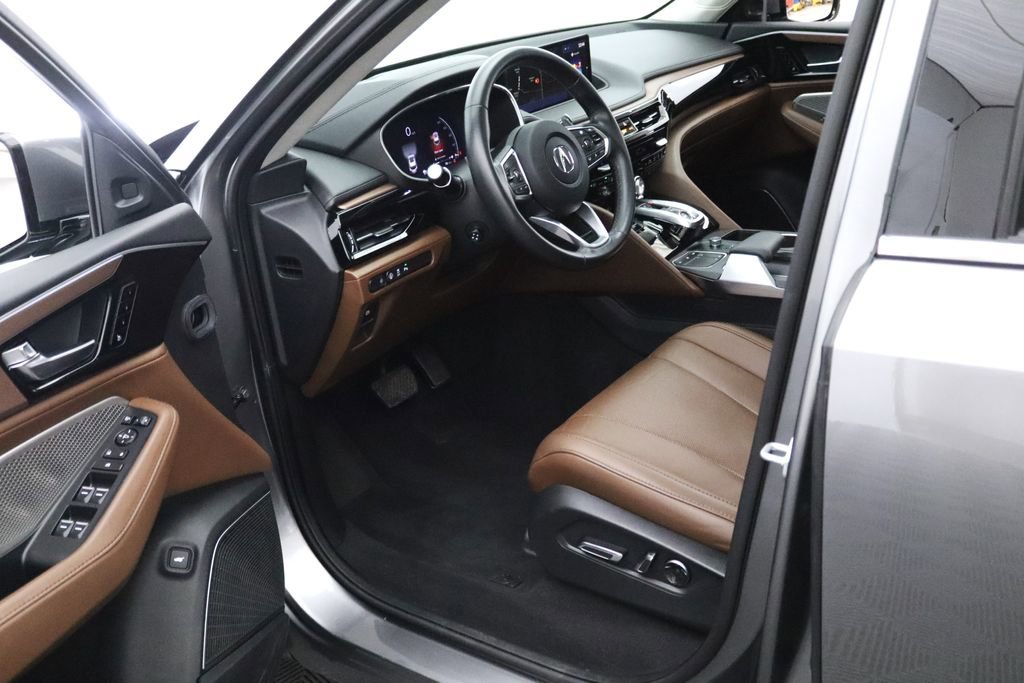 Certified 2023 Acura MDX SH-AWD w/ Technology Package image 16