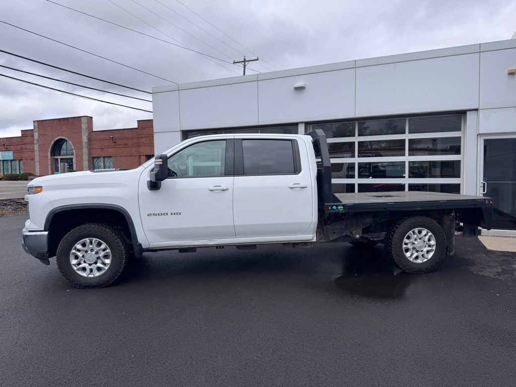 Used 2024 Chevrolet Silverado 2500 LT w/ Convenience Package image 2
