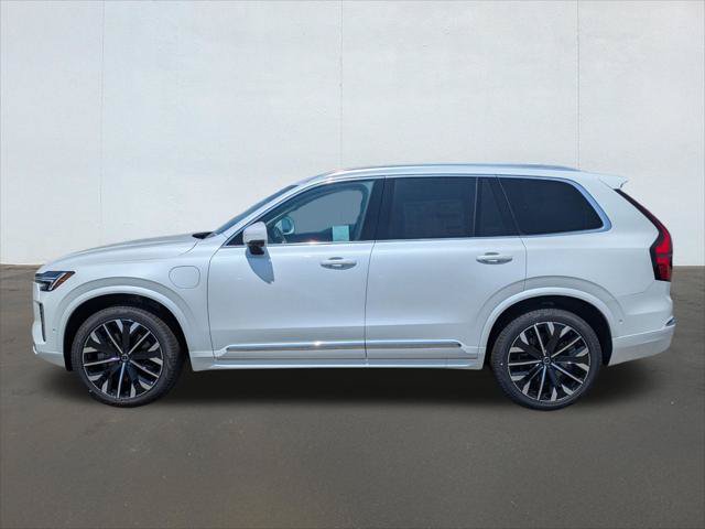 New 2026 Volvo XC90 T8 Ultra w/ Protection Package AWD/4WD image 3
