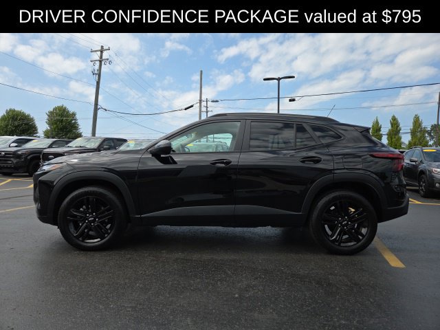 Used 2024 Chevrolet Trax ACTIV w/ Sunroof Package FWD image 5