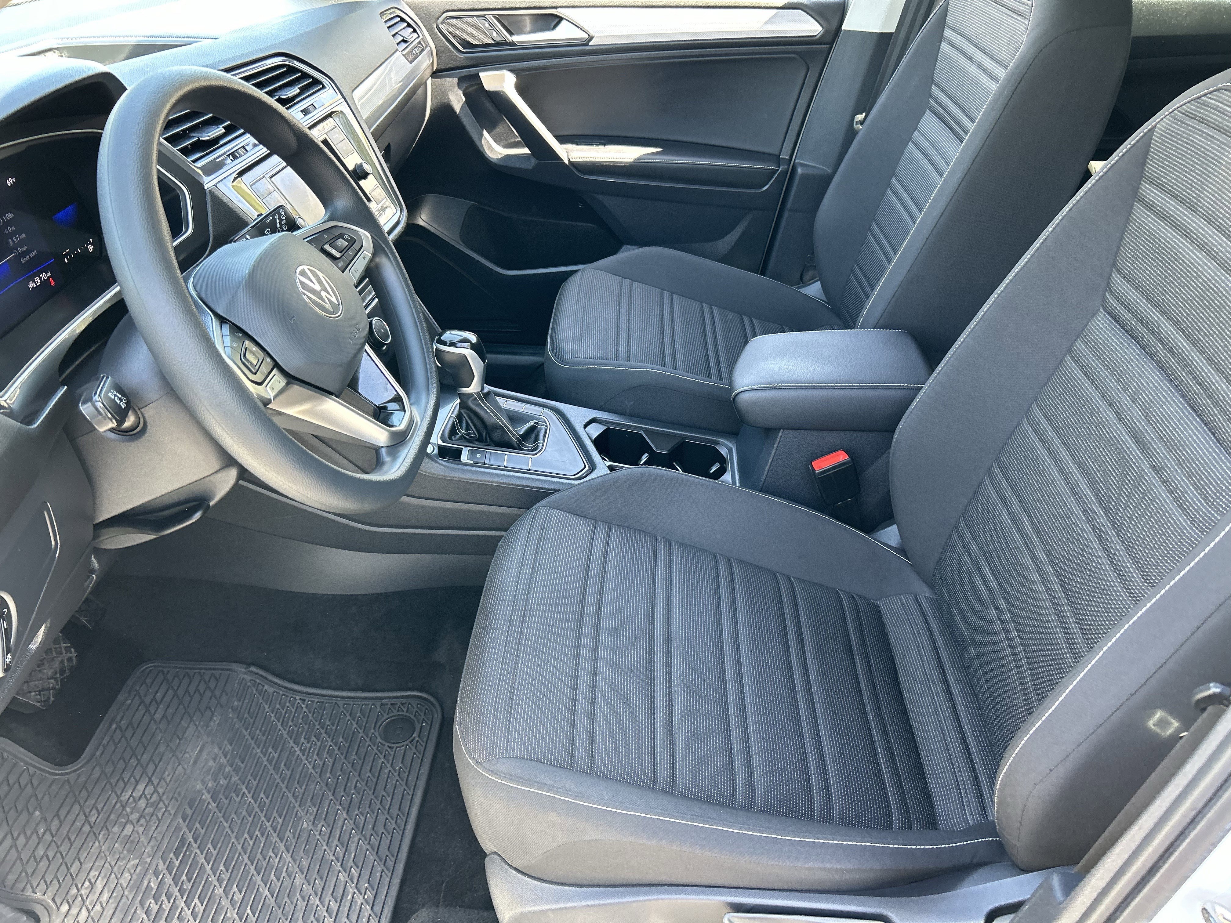Used 2023 Volkswagen Tiguan S FWD image 17