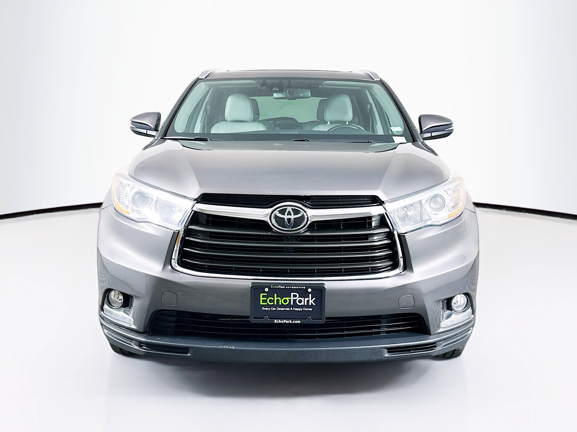 Used 2016 Toyota Highlander Limited Platinum image 2