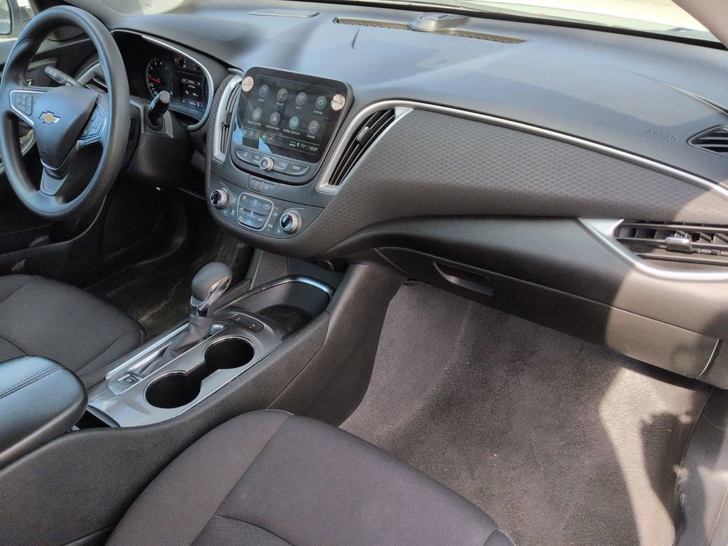 Used 2024 Chevrolet Malibu LT image 23