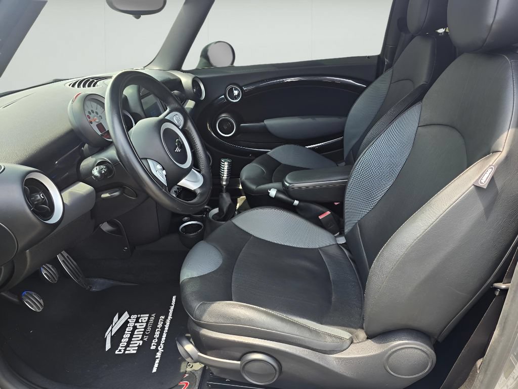 Used 2009 MINI Cooper John Cooper Works FWD image 12