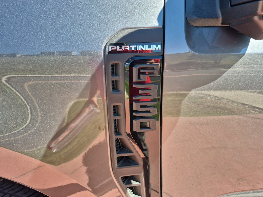 New 2026 Ford F350 Platinum AWD/4WD image 17