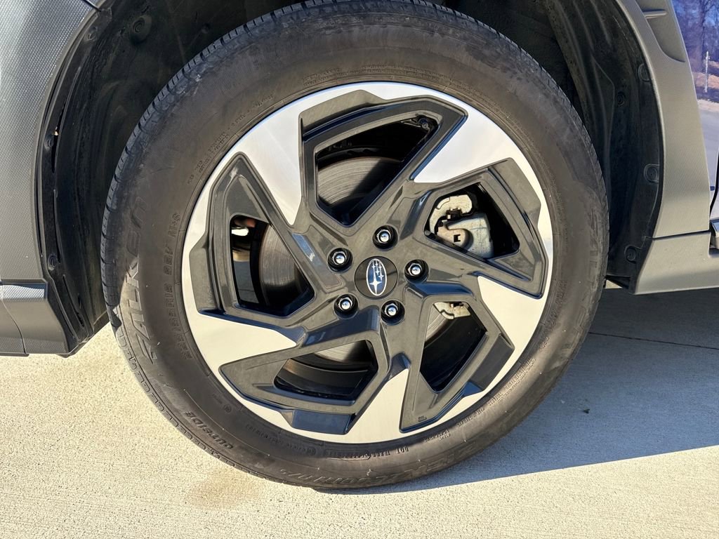 Used 2024 Subaru Crosstrek 2.5i Limited w/ Crosstrek Mirror Package image 11