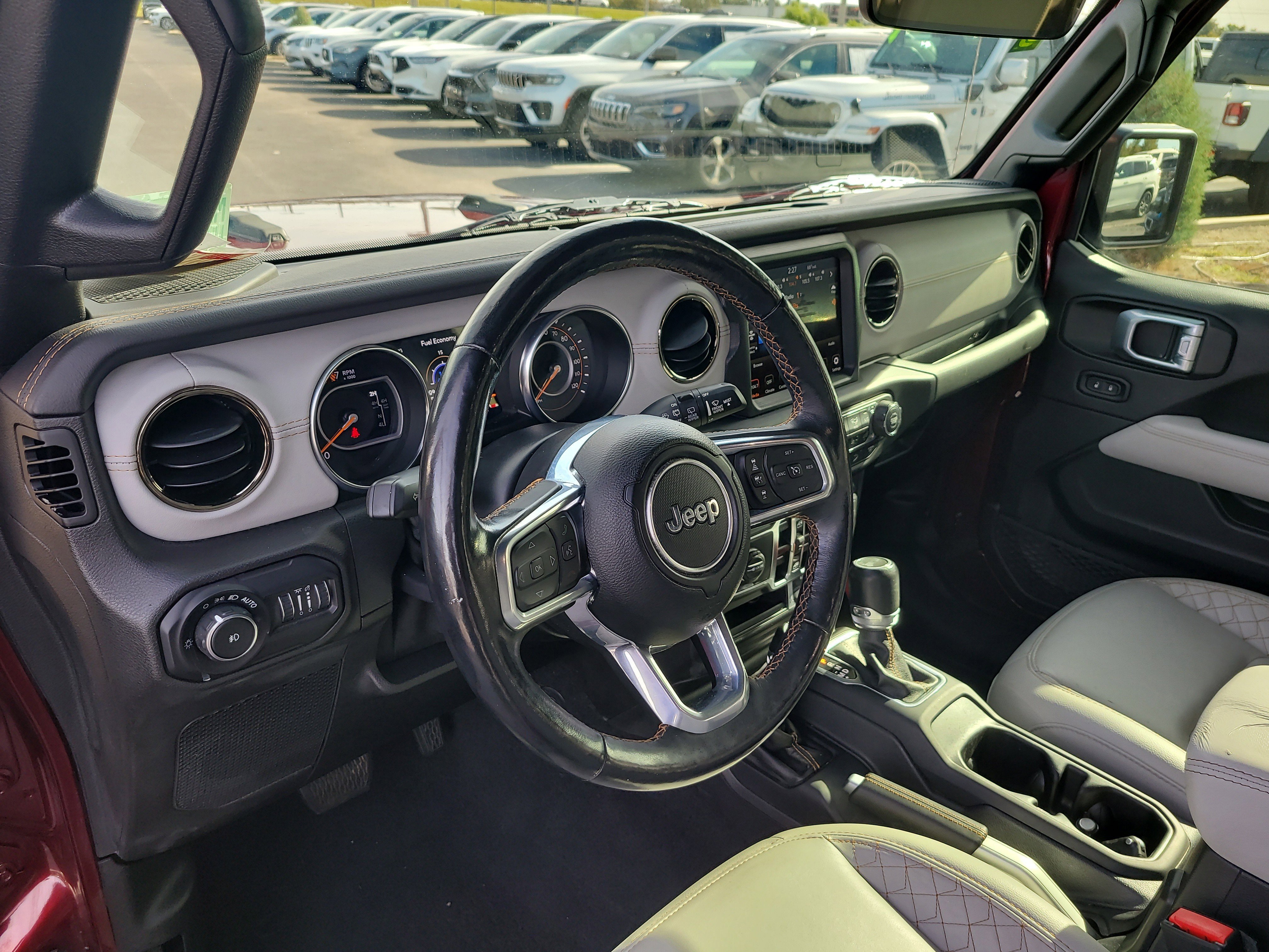 Used 2021 Jeep Wrangler Unlimited Sahara image 18