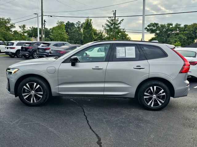 Used 2024 Volvo XC60 T8 Core AWD/4WD image 13