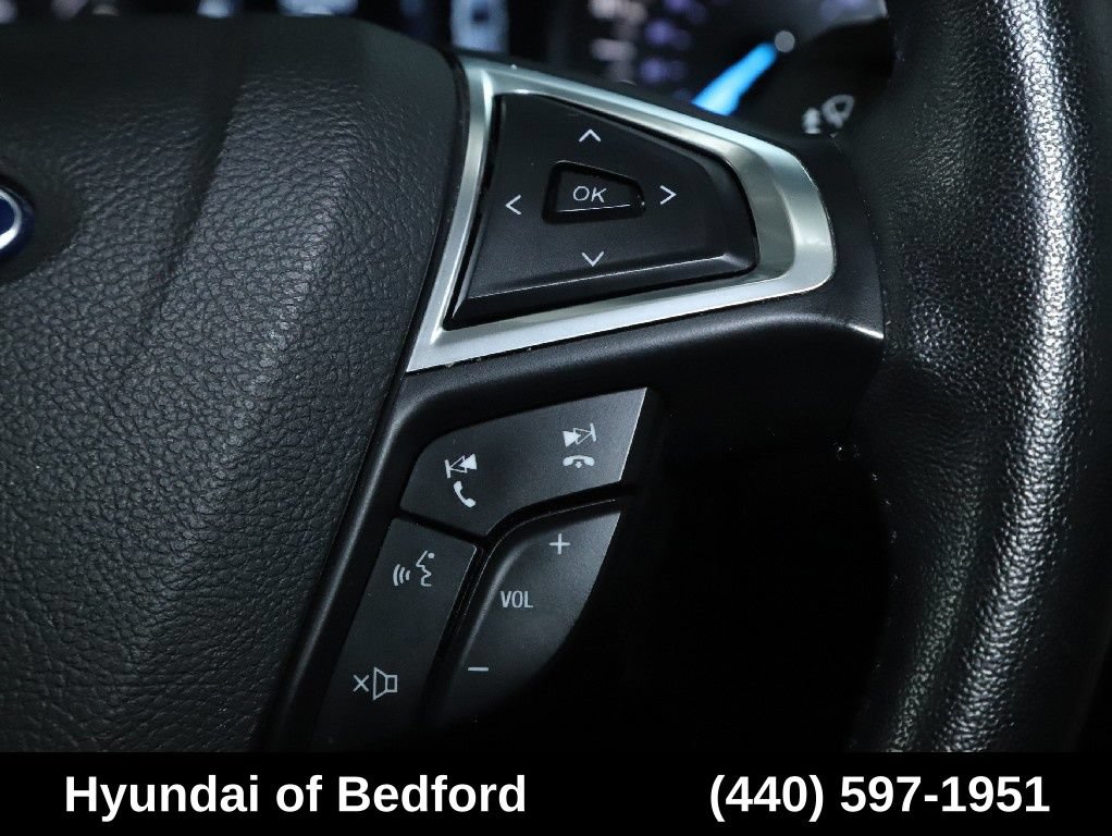 Used 2018 Ford Fusion SE w/ Equipment Group 201A FWD image 24