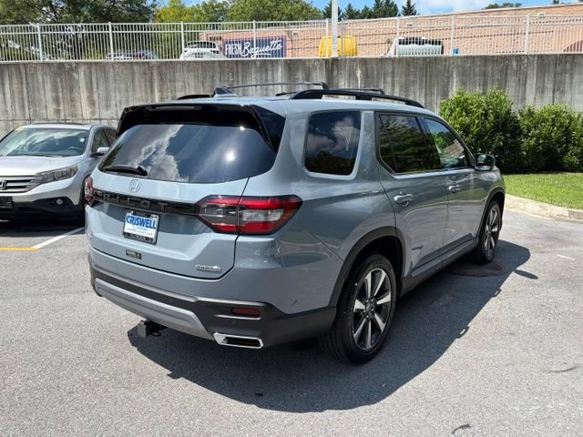 Used 2023 Honda Pilot Touring image 8