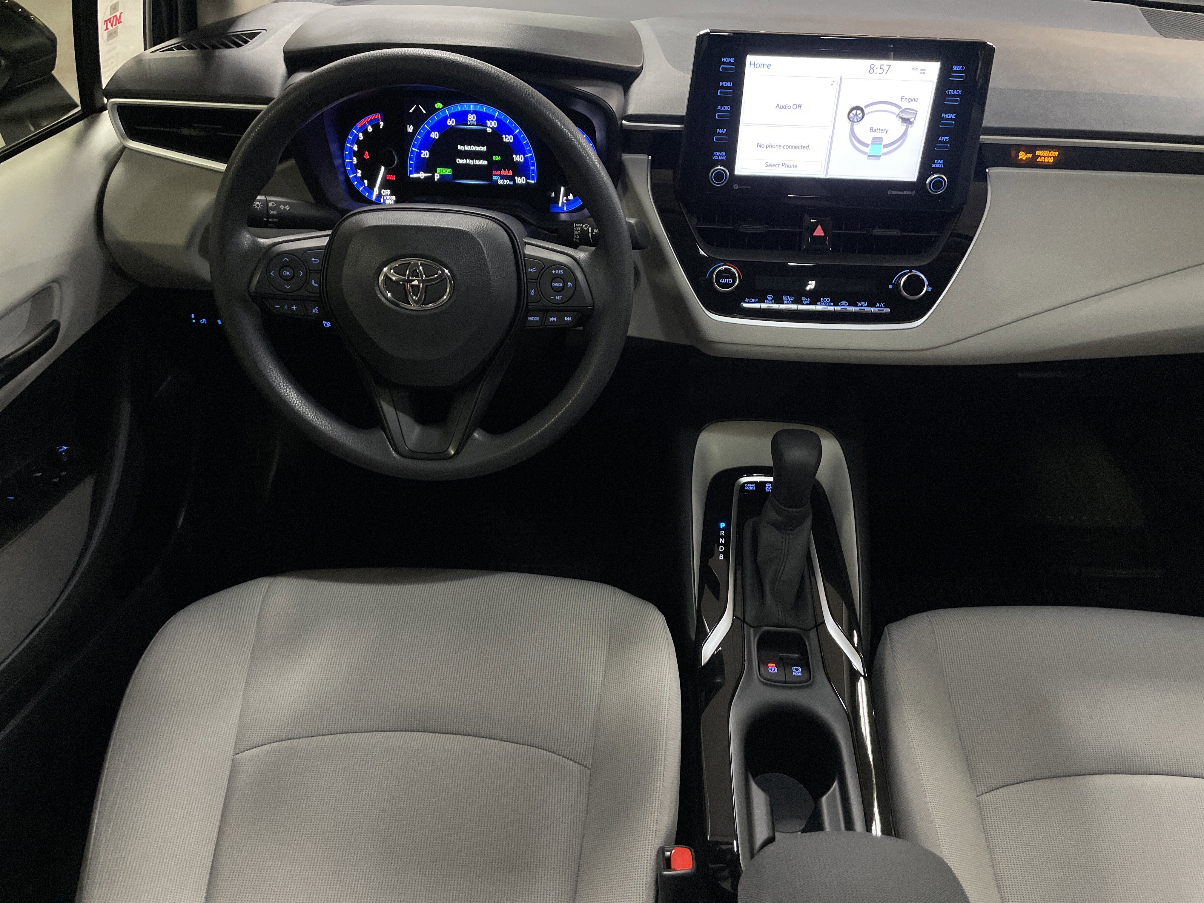 Used 2022 Toyota Corolla LE image 30