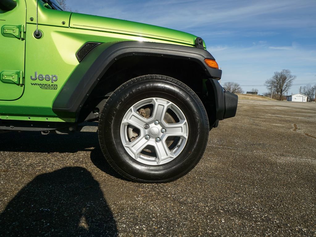 Used 2018 Jeep Wrangler Unlimited Sport S image 11