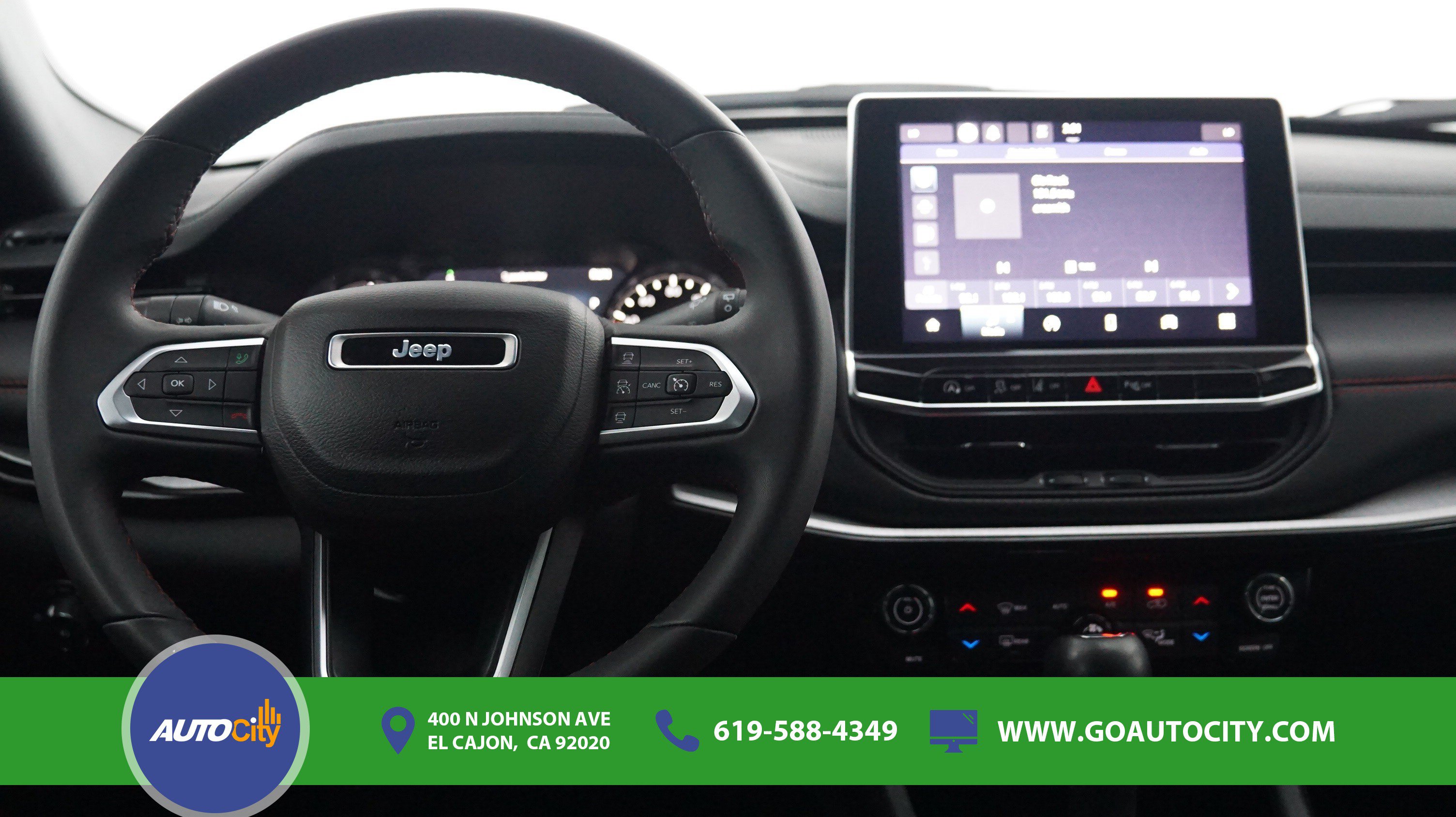 Used 2023 Jeep Compass Trailhawk AWD/4WD image 5
