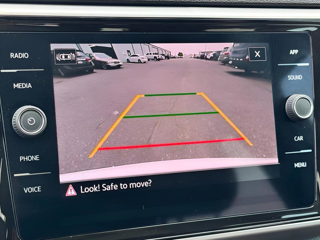 Used 2022 Volkswagen Atlas SE FWD image 17