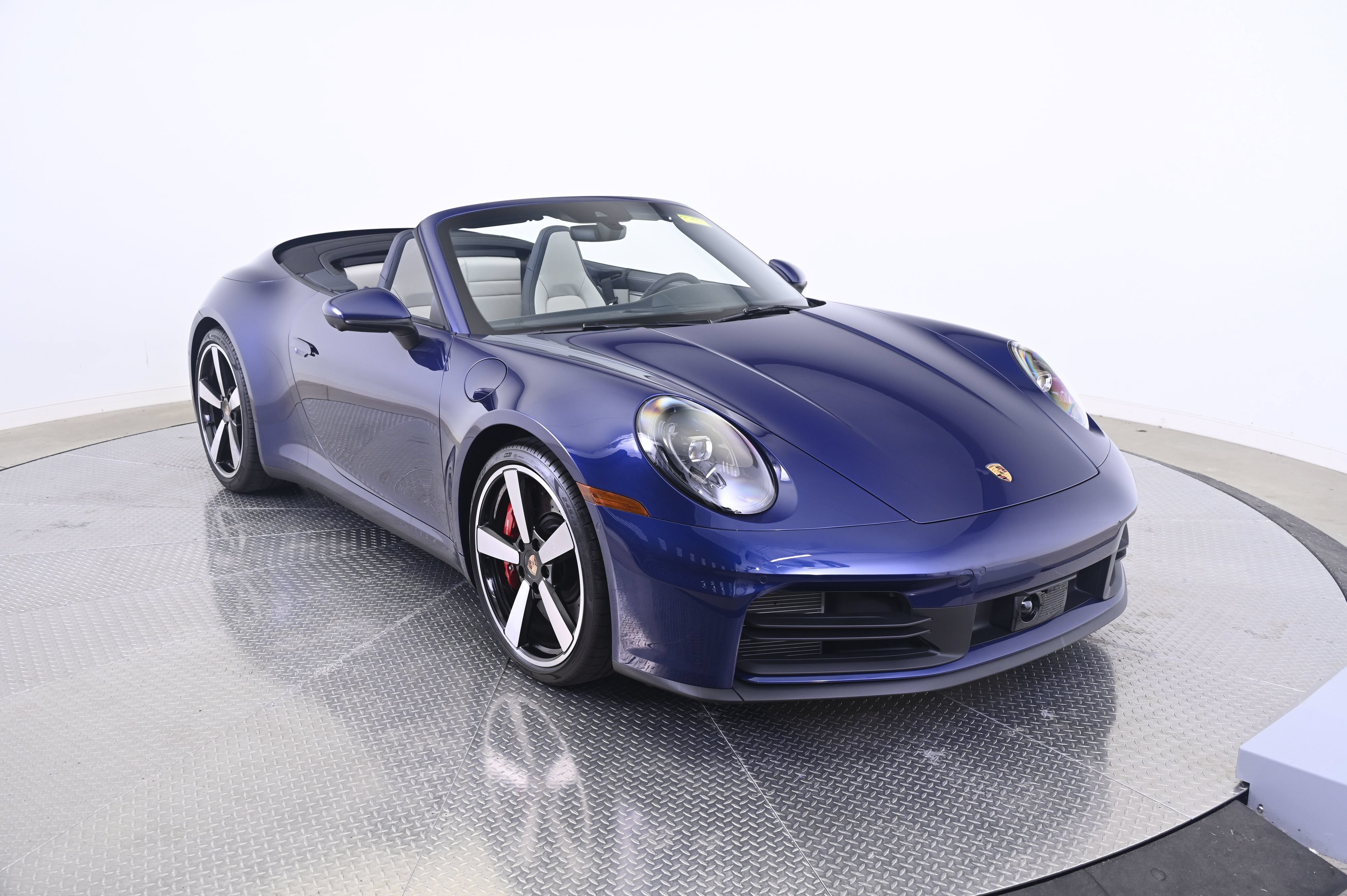 Certified 2026 Porsche 911 Carrera 4S AWD/4WD image 9
