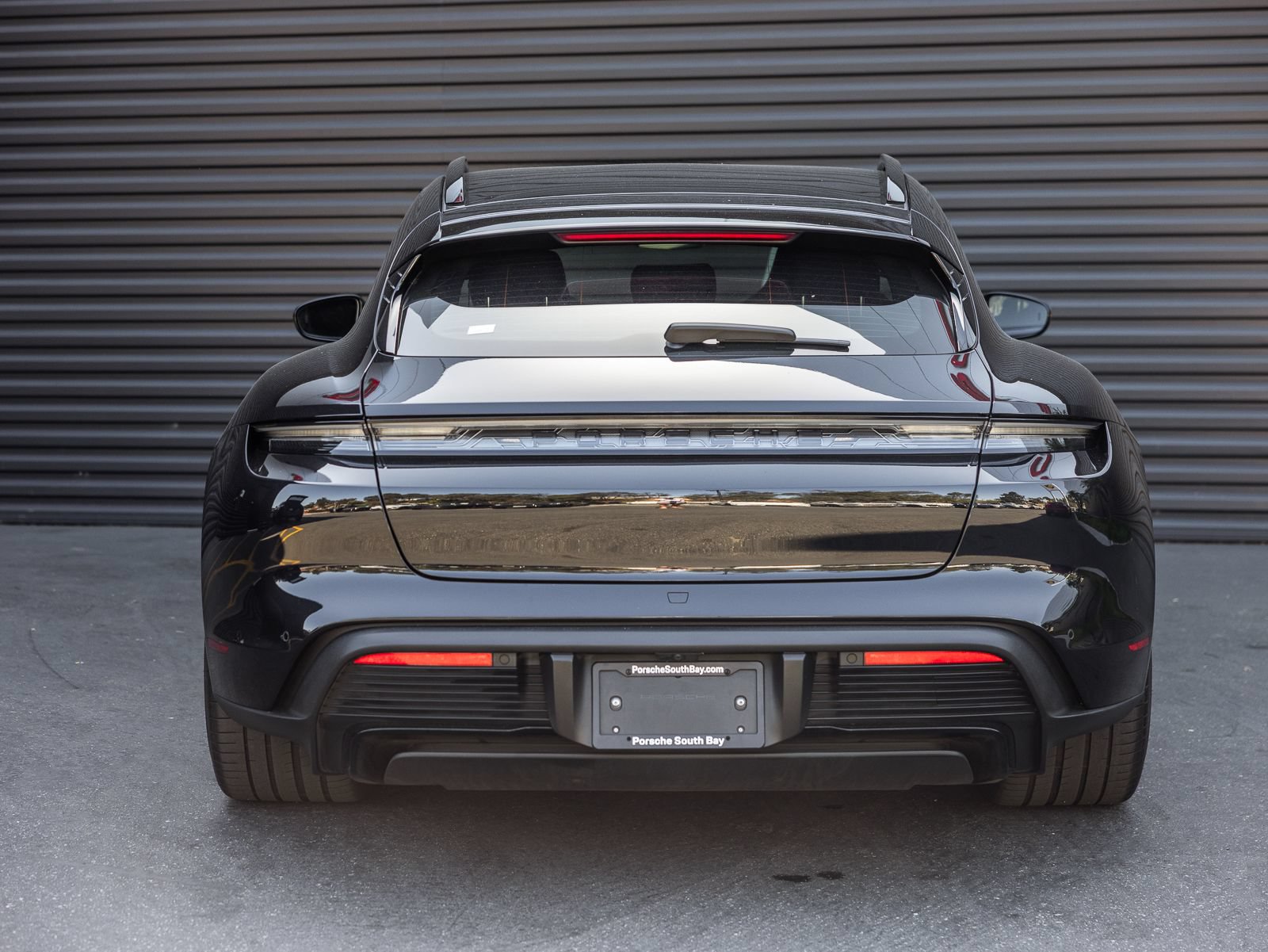 Certified 2024 Porsche Taycan GTS AWD/4WD image 9