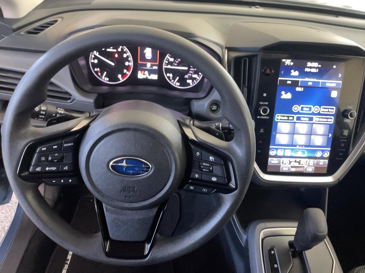 Used 2024 Subaru Crosstrek 2.0i Premium AWD/4WD image 17