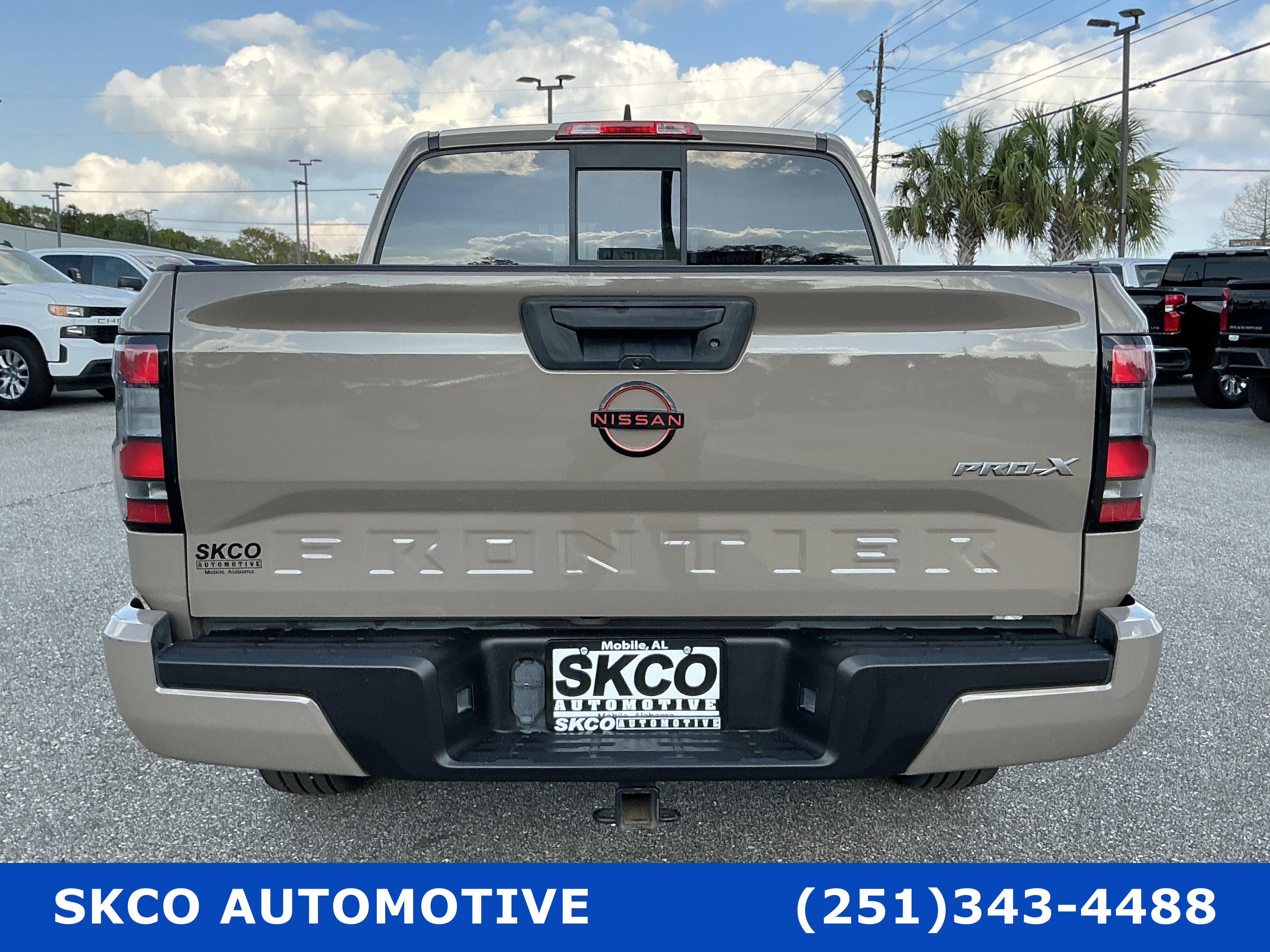 Used 2022 Nissan Frontier Pro-X image 4