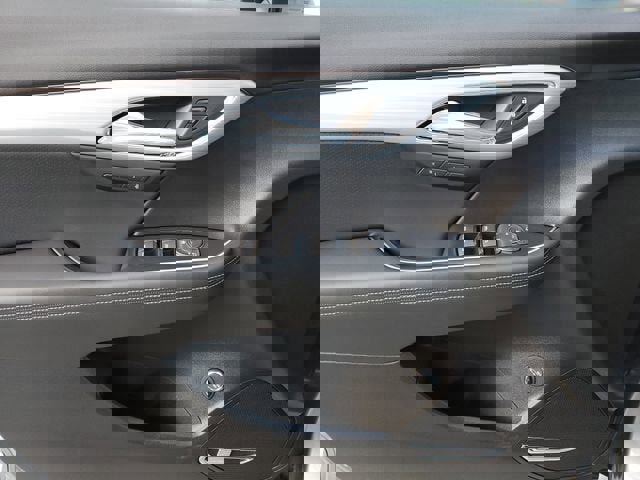 New 2026 Buick Envision Avenir image 17