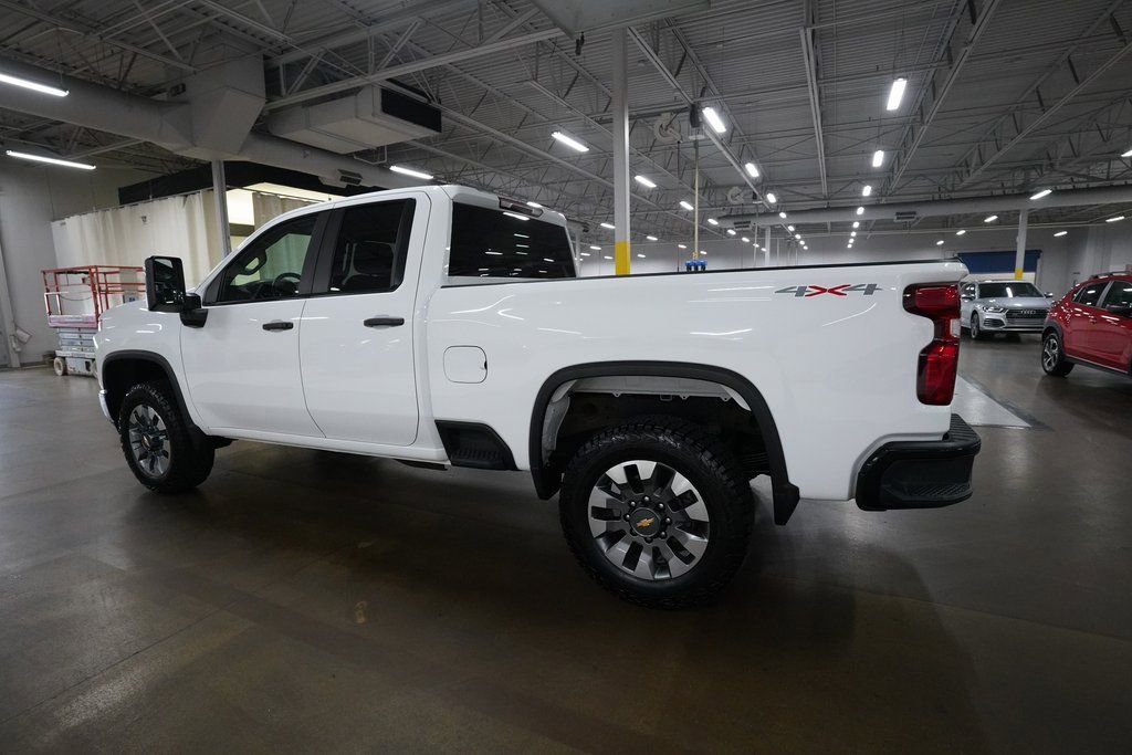 Certified 2023 Chevrolet Silverado 2500 Custom w/ Custom Value Package image 11