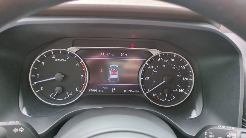 Used 2023 Nissan Rogue S image 20