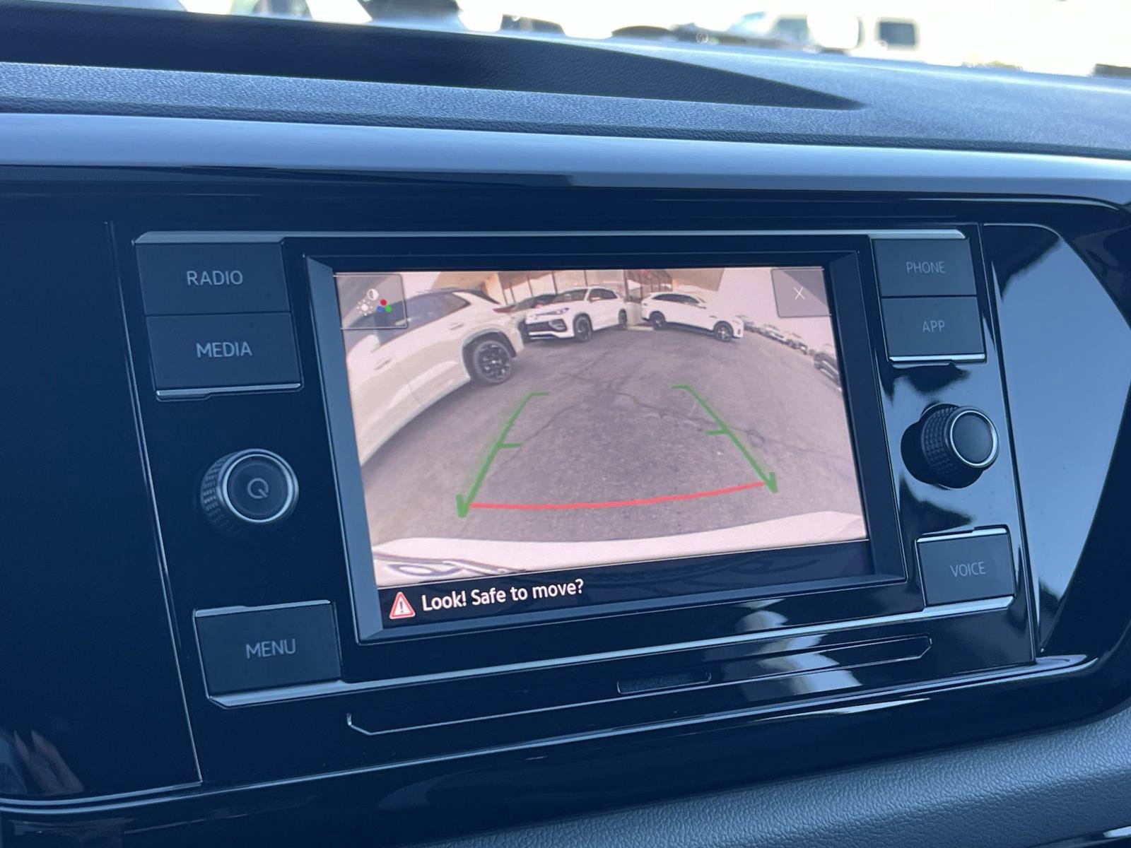 Certified 2022 Volkswagen Taos S image 14