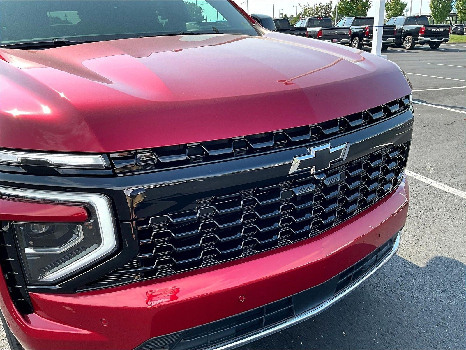 New 2026 Chevrolet Suburban Premier AWD/4WD image 23