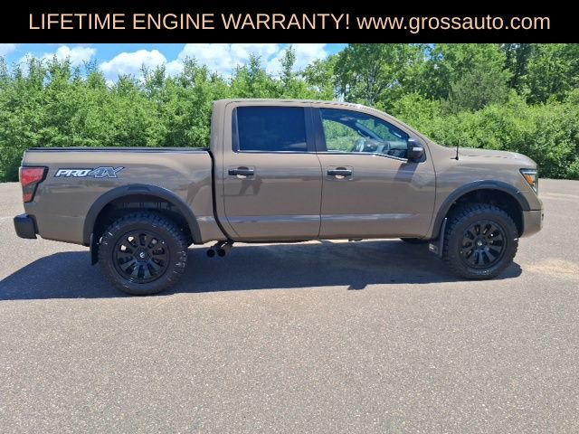 Used 2021 Nissan Titan PRO-4X w/ Pro-4x Convenience Package AWD/4WD image 10